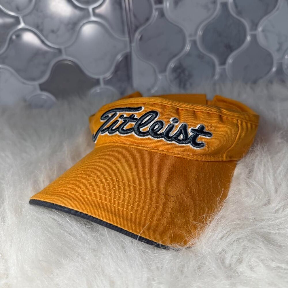 Titleist Men's Yellow and Orange Hat